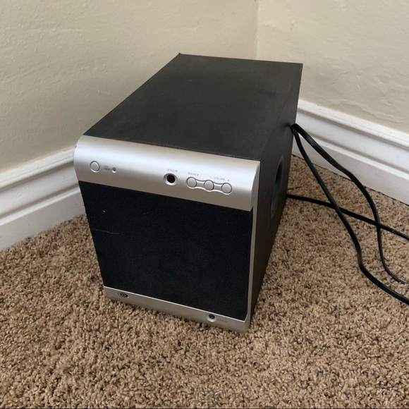 Durabrand Home Theater System Speaker HT-3197 - Picture 2 of 5